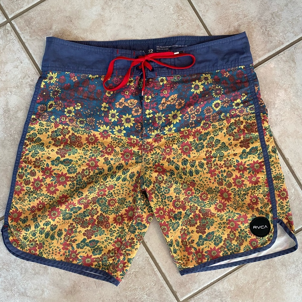 RVCA Boardshorts with Floral Design